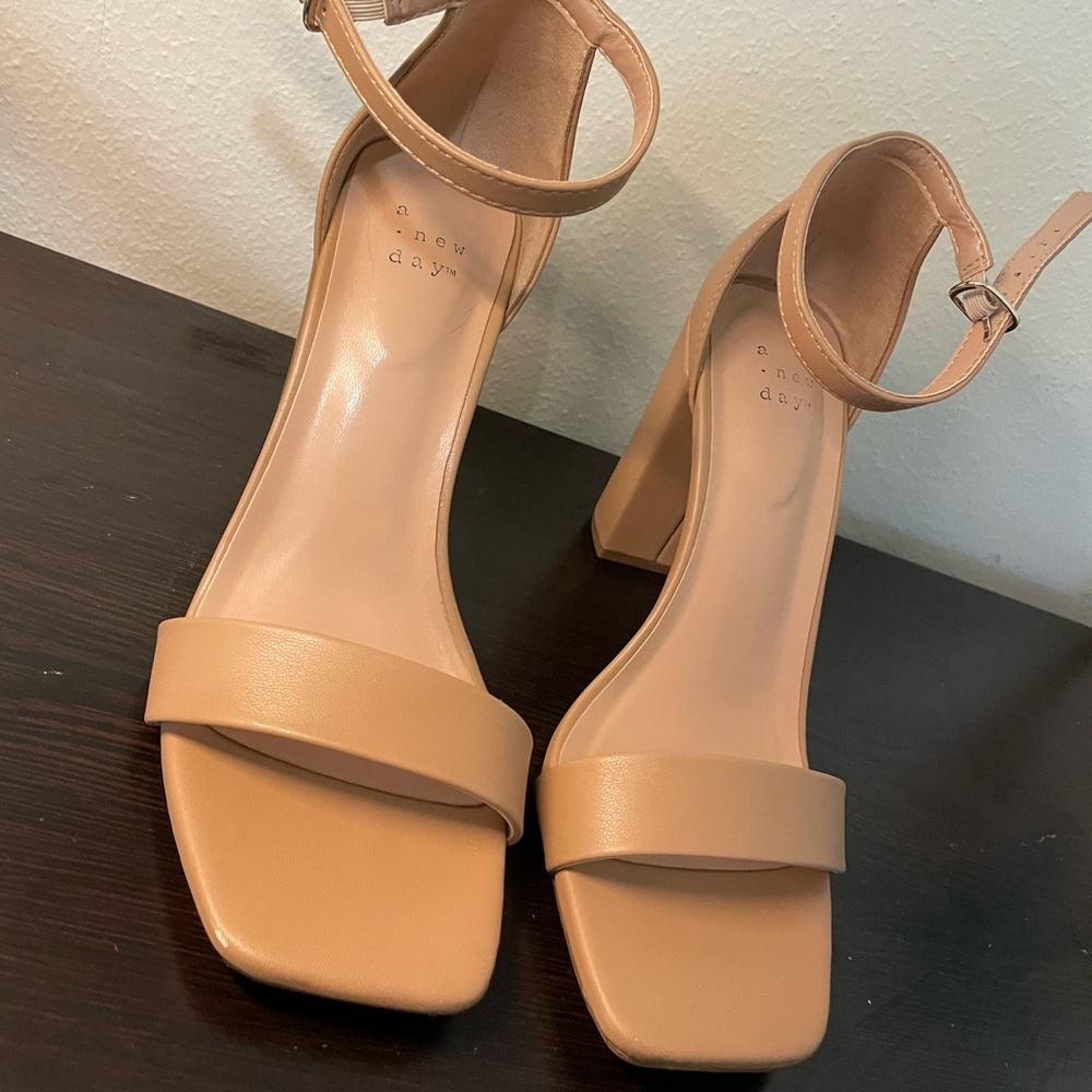 Nude heels